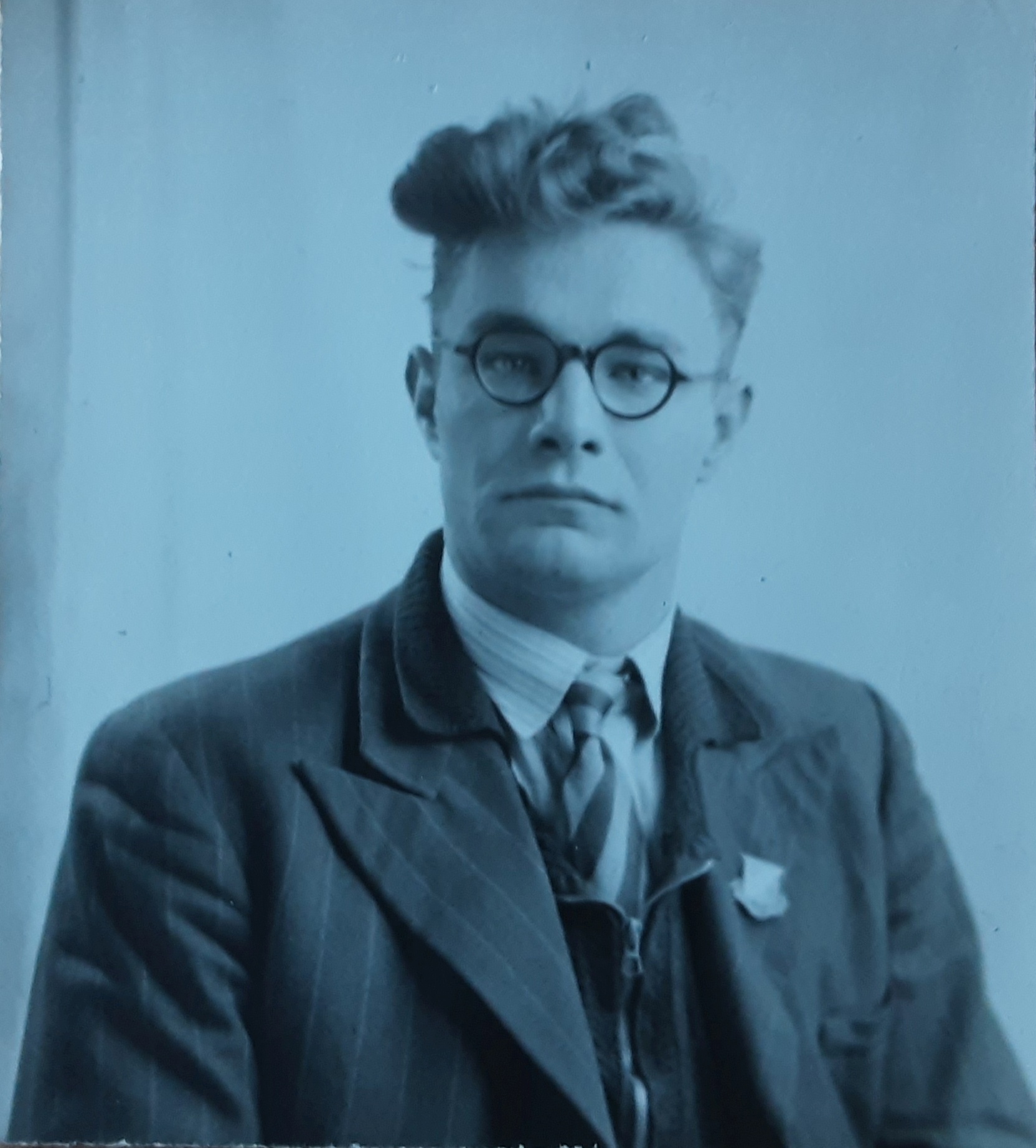 David Blethyn Davies, 1948